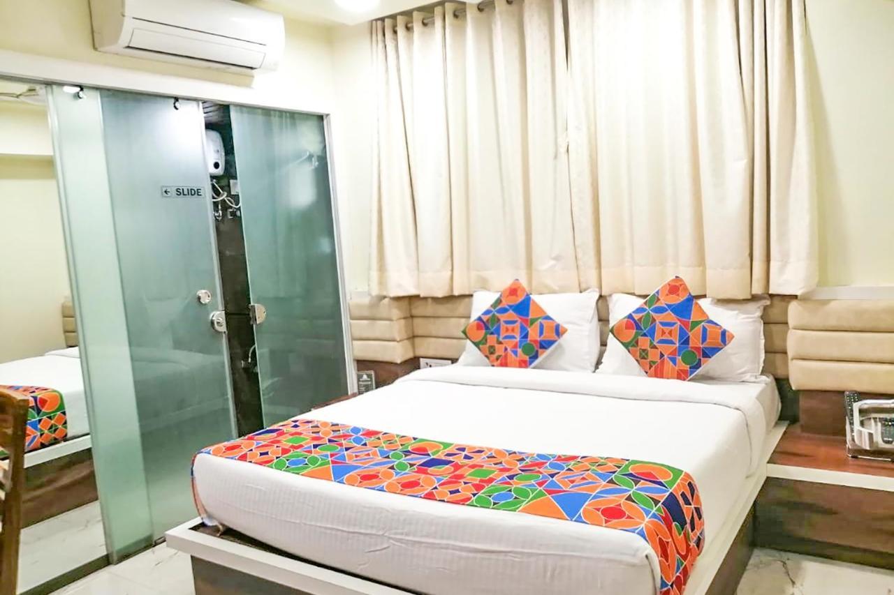 נאווי מומבאי Hotel Radana Vashi Navimumbai מראה חיצוני תמונה
