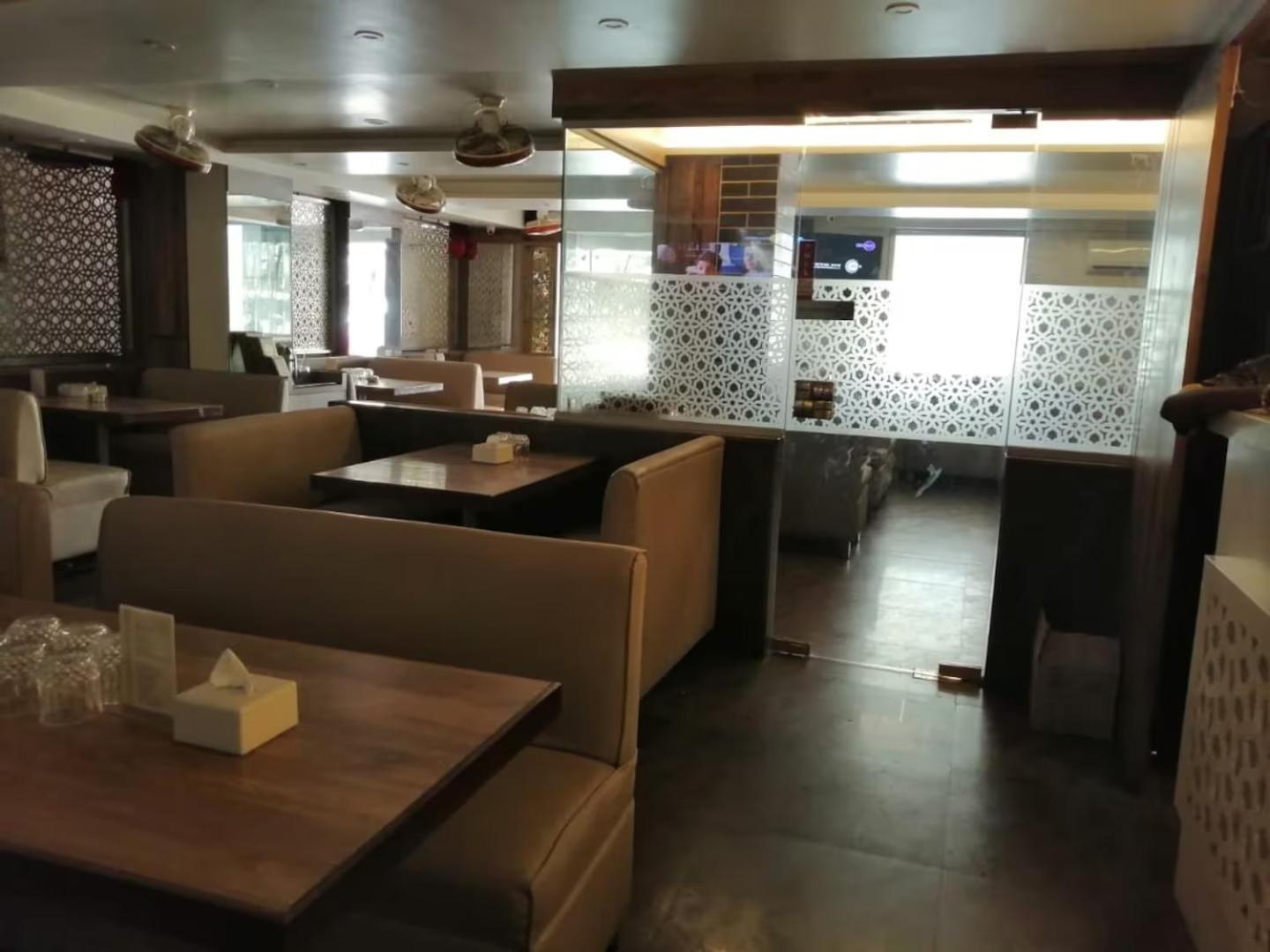 נאווי מומבאי Hotel Radana Vashi Navimumbai מראה חיצוני תמונה